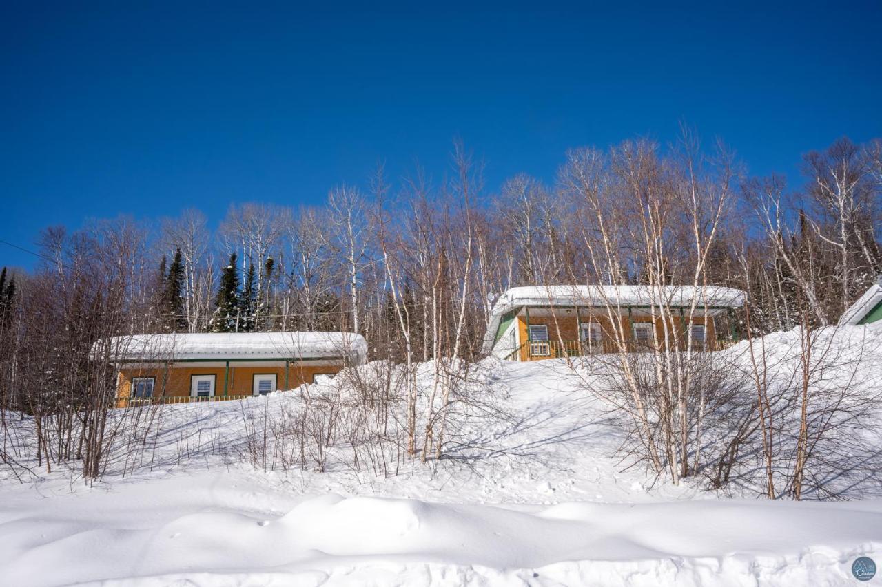 Auberge Eva Lac-Bouchette Exterior photo